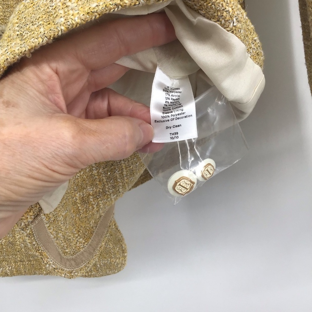 Talbots NWT The Grace Fit Boucle’ Fitted Jacket Career Classic Golden Size 8 - Picture 11 of 11